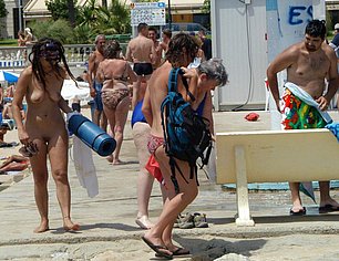 XXX NUDIST GIRLS AT THE BEACH