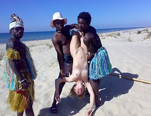 FAMILY NUDISTS CLIPS