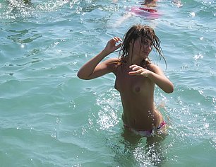 RUSSIAN FAMILY NUDIST PICTURES
