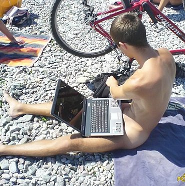 Big jugs on beach