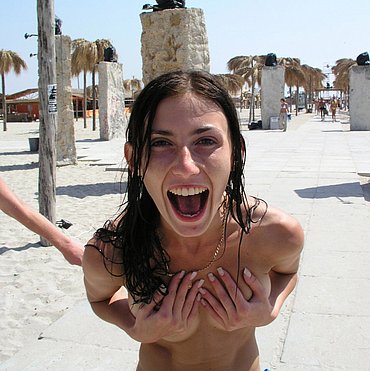 Female public acts of nudism
