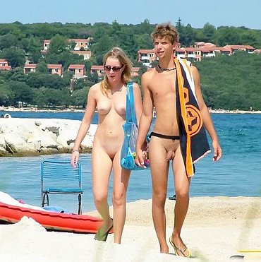 Hot nude beach jocks