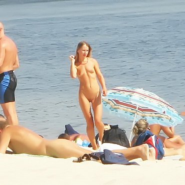 Public nude beach