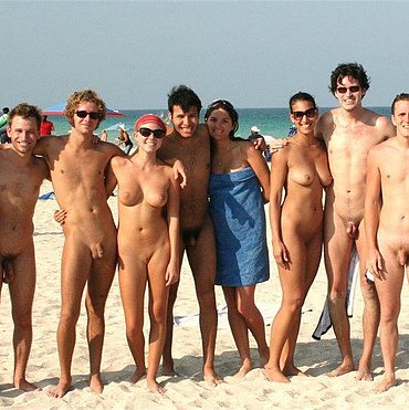Nude porno at beach