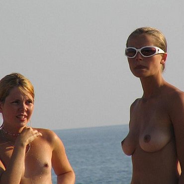 Russian bare naturist teen photo